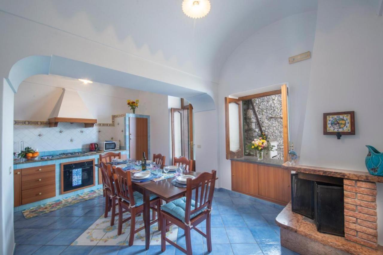 Villa Alba D'Amalfi - The Dawn One Step From The Heaven المظهر الخارجي الصورة